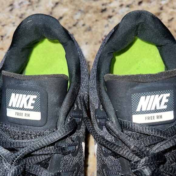 Nike Free RN 2017 - Picture 2 of 8